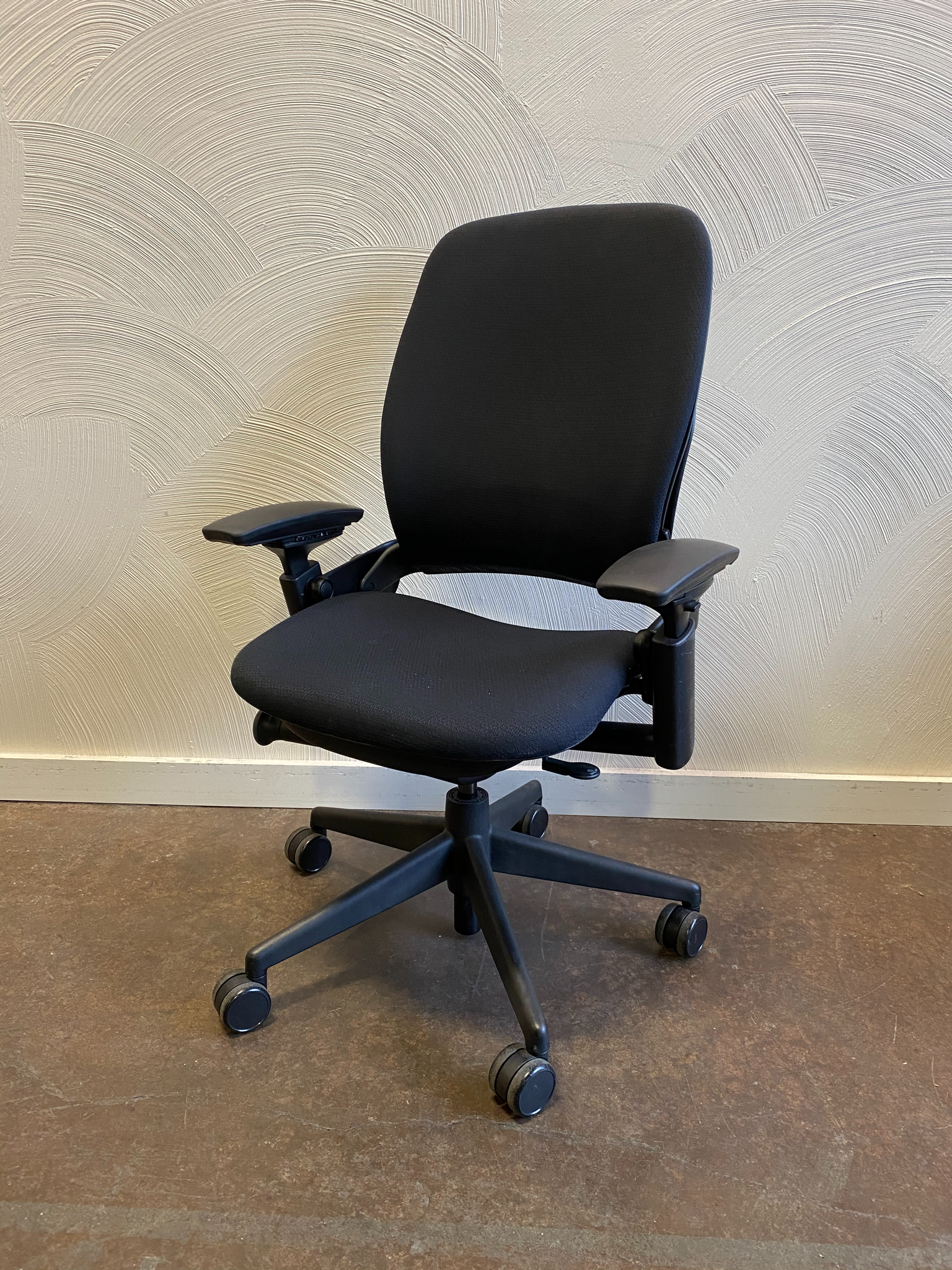 Steelcase best sale leap v